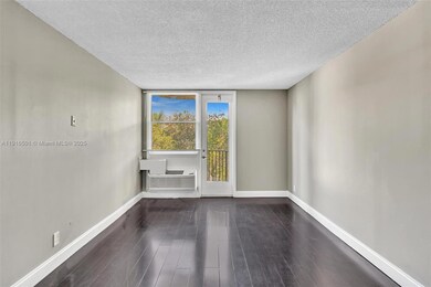 Coral Springs Tower Club unit 303B, Coral Springs, FL 33065 - photo 3