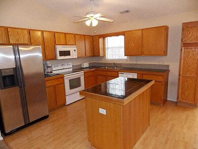 2 Cudworth Cir, Bella Vista, AR 72715 - photo 6