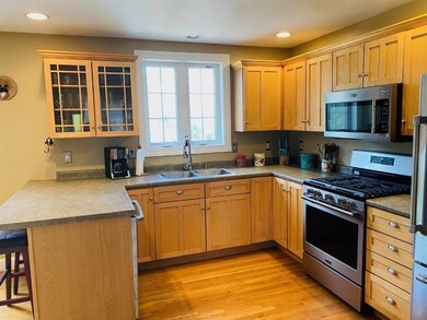 8 Old New Boston Rd, Seabrook, NH 03874 - photo 3