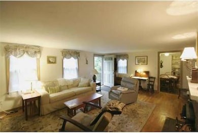 123 Bedford Rd, Lincoln, MA 01773 - photo 4