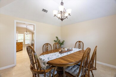 2809 Weylene Paseo, Granbury, TX 76049 - photo 5