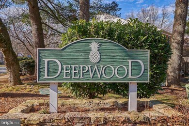 11959 Heathcote Ct, Reston, VA 20191 - photo 2