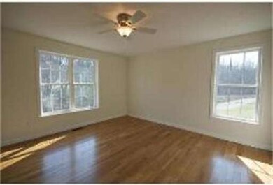 2 Oakview Estates unit 2, Dudley, MA 01571 - photo 4