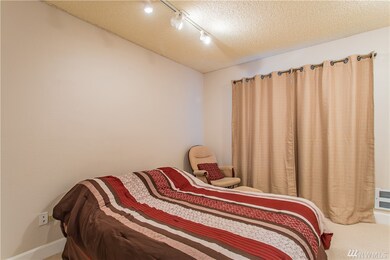 8025 234th St SW unit 110, Edmonds, WA 98026 - photo 7