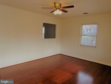 311 Queen St, Frederick, MD 21701 - photo 3
