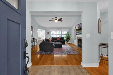 3-web-or-mls-3681-whitworth-way