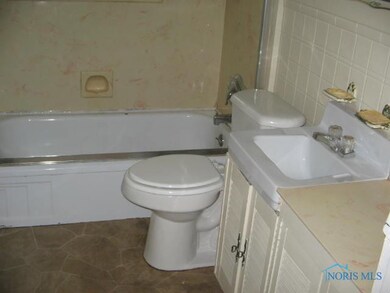 238 E Northgate Pkwy, Toledo, OH 43612 - photo 6