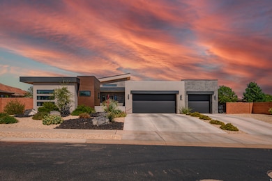 108 N Arrowhead Ln, Ivins, UT 84738 - photo 2