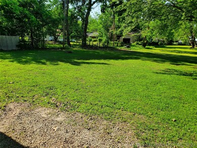 508 High St, Eufaula, OK 74432 - photo 4