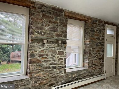 328 N Main St unit 1ST FLOOR, Sellersville, PA 18960 - photo 5