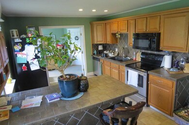 Tile countertop
