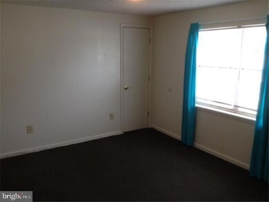 118 S Cedar Ave unit B, Maple Shade, NJ 08052 - photo 4