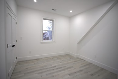 8 Oakhurst St unit 6, Dorchester Center, MA 02124 - photo 5