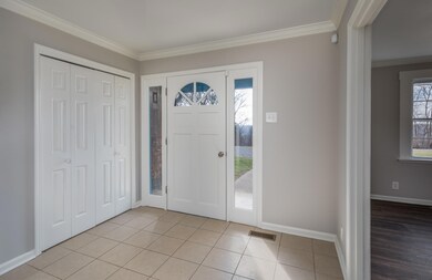 2860 Oregon Rd, Versailles, KY 40383 - photo 7