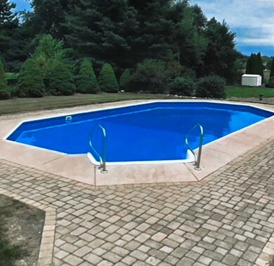 20x40 Pool  3ft to 8 ft.