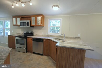 8045 Lawyers Rd, Spotsylvania, VA 22551 - photo 3