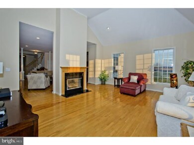 7 Applegate Ct, Cranbury, NJ 08512 - photo 5