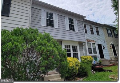 914 Newington Ct, Capitol Heights, MD 20743 - photo 2