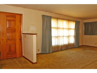 3717 W 38th St, Erie, PA 16506 - photo 6