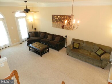 614 Hurdle Mill Place, Gaithersburg, MD 20877 - photo 5