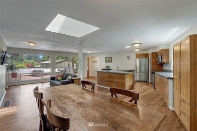 9811 243rd Place SW, Edmonds, WA 98020 - photo 4
