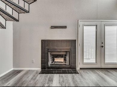 11560 N May Ave unit G201, Oklahoma City, OK 73120 - photo 4