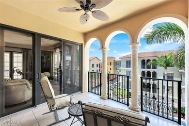 Balcony featuring ceiling fan
