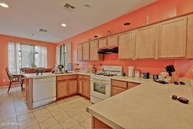 702 E Whyman Ave - Kitchen 1