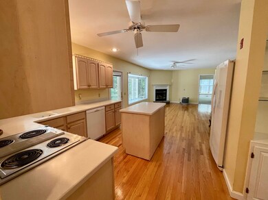 27 Hemlock Ct, Newfields, NH 03856 - photo 3