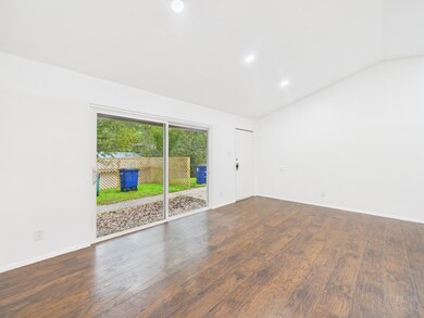 1305 Hollow Creek Dr unit 3, Austin, TX 78704 - photo 3