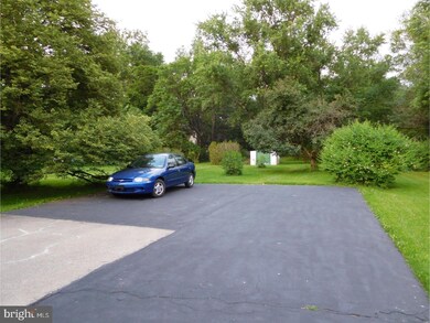 1504 Werner Rd, Hatfield, PA 19440 - photo 4