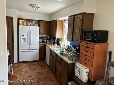 5449 E Beech St, Farmington, NM 87402 - photo 2