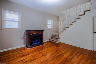 1616 Queen St, Winston Salem, NC 27103 - photo 4