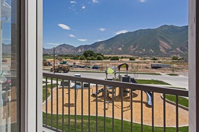 909 S 2560 E unit 18, Spanish Fork, UT 84660 - photo 5