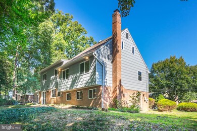 4508 Libbey Dr, Fairfax, VA 22032 - photo 4