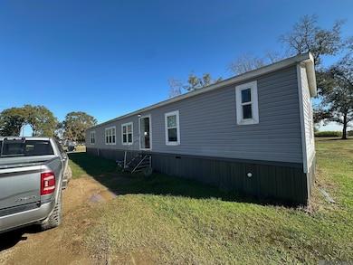 14402 Kimble Rd, Lettsworth, LA 70753 - photo 5