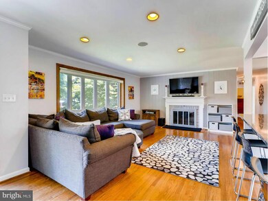 2202 Westridge Rd, Lutherville Timonium, MD 21093 - photo 4