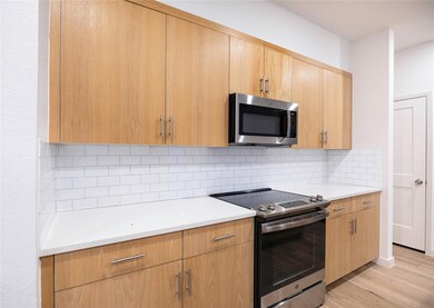 2519 Appian Way unit B, Roman Forest, TX 77357 - photo 4