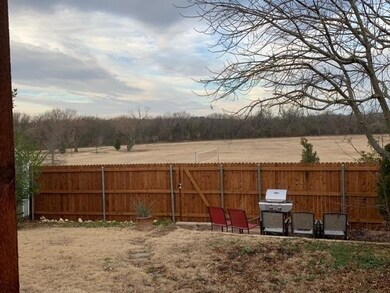 8412 Clear River Ln, Denton, TX 76210 - photo 3