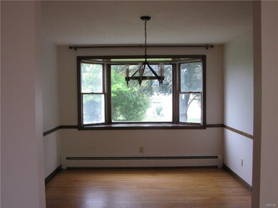 Dining room with bay window