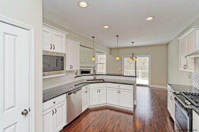 6 Crailo Ct, Albany, NY 12211 - photo 5