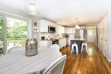 4 Johns Ln, Buzzards Bay, MA 02532 - photo 5