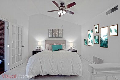 9910 Royal Ln unit 208, Dallas, TX 75231 - photo 4