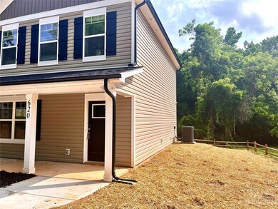 620 Poplar St, Statesville, NC 28677 - photo 2