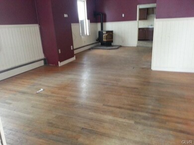 4224 Main St, Whitehall, PA 18052 - photo 5