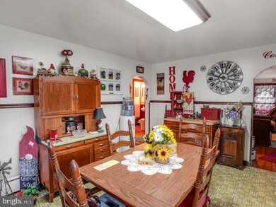 728 Penn Dr, Tamaqua, PA 18252 - photo 3