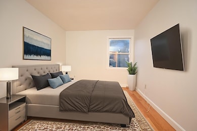 25R Rockland St unit 6, West Roxbury, MA 02132 - photo 2