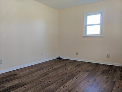 2420 Hawkersmith Rd, Manchester, TN 37355 - photo 7