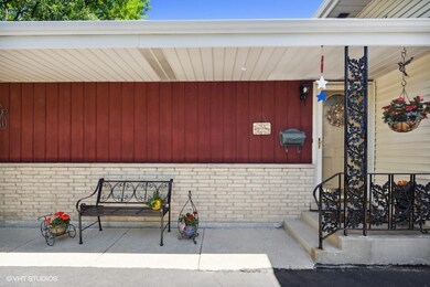 213 Melrose Ave, Elmhurst, IL 60126 - photo 2