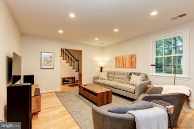 6010 Benalder Dr, Bethesda, MD 20816 - photo 5